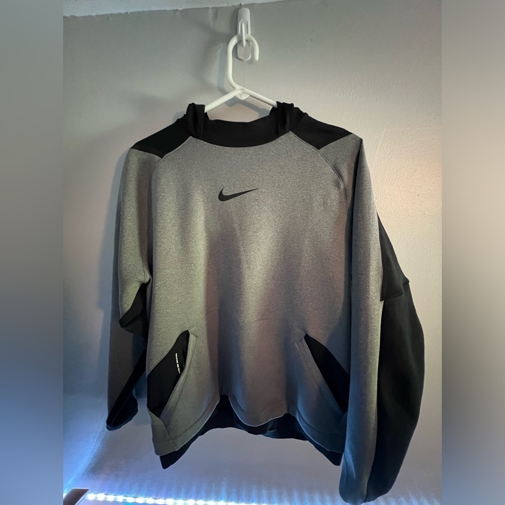 Nike Pro Dri-Fit Hoodie